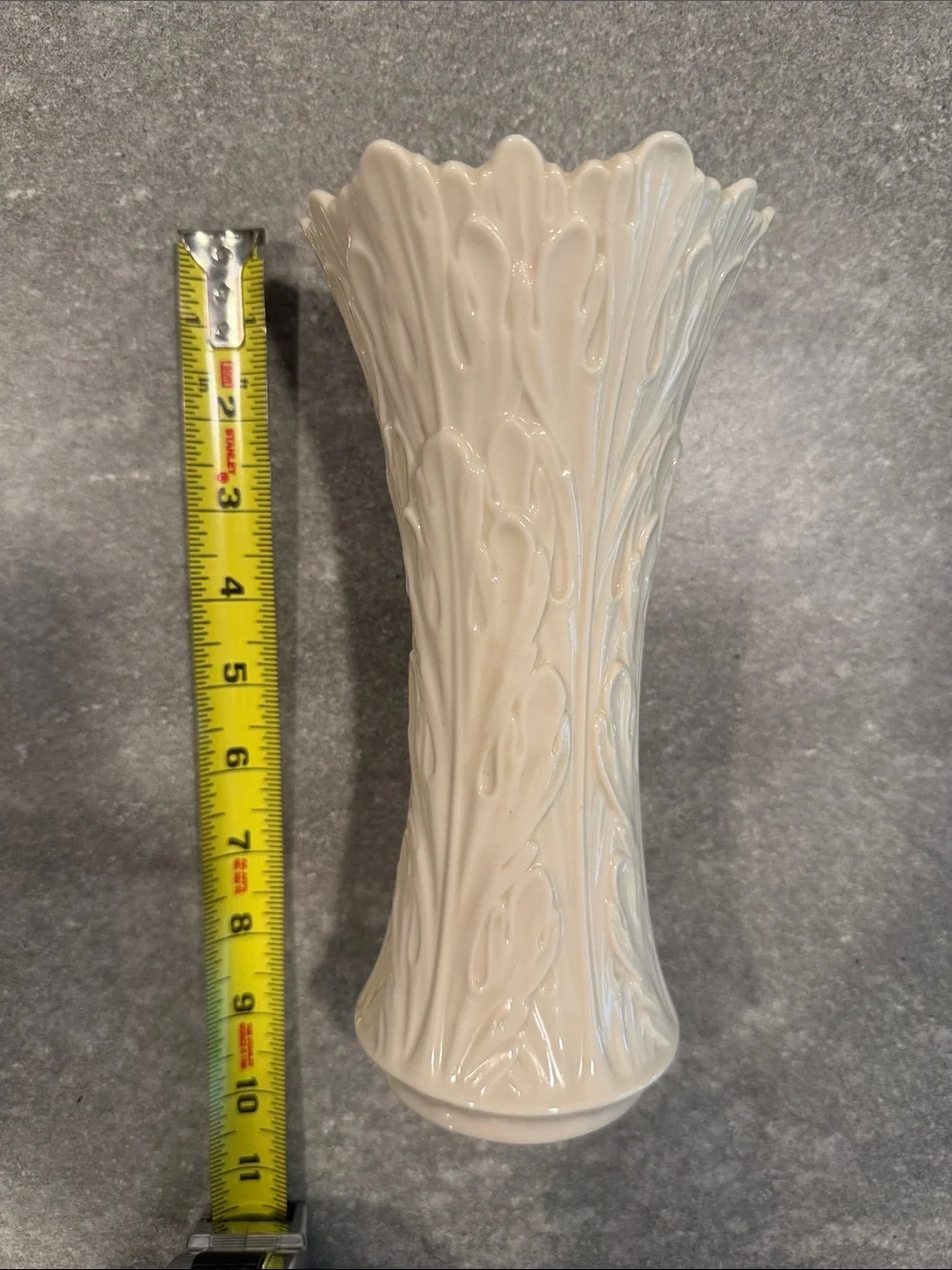 Vintage Lenox Woodland Collection Vase in Cream